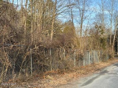 DeCourt Road
