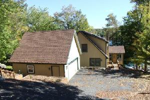 1306 Lakeview Drive W