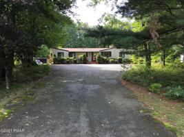 131 Overlook Ln