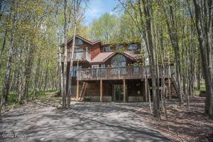 603 Lakeview Dr