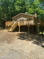 157 Lakeview Dr