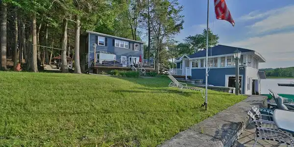 123 Cardinal Ln