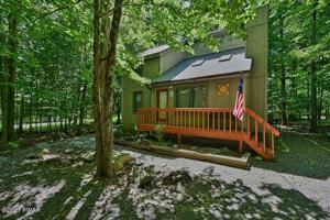 79 Mildred Dr