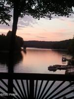 166 Lakeview Dr