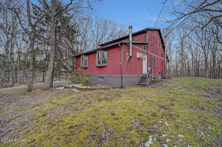 147 Midlake Drive