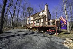 100 Locust Ct