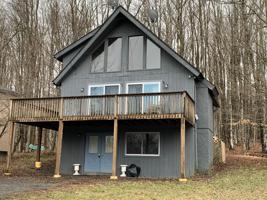 455 Lakeview Dr