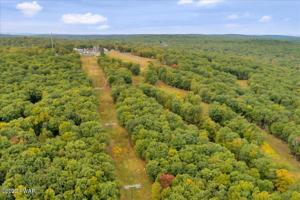 121 Plateau Dr