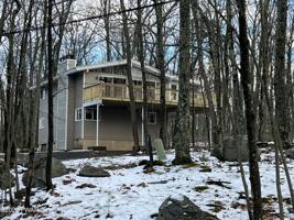 219 Canoebrook Dr