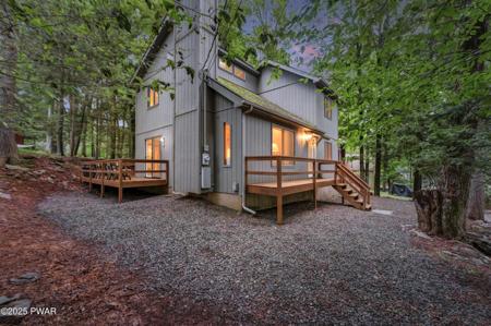 1085 Beaver Lake Drive
