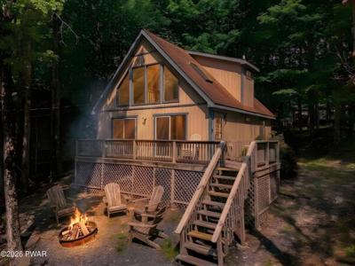 739 Woodridge Drive