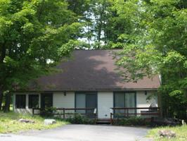 1562 Ridgeview Dr