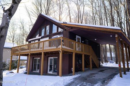 481 Lakeview Drive W