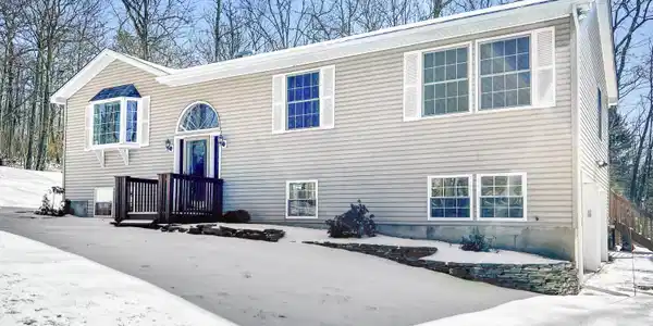 101 Primrose Ln