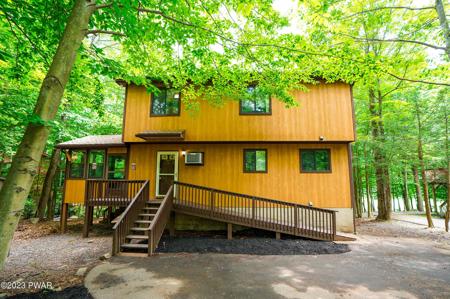 46 N Fairway Dr
