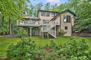 622 Lakeview Drive West