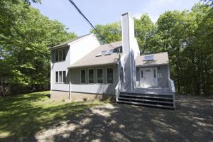 102 Eagle Crest