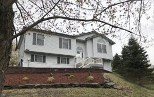 2111 Glenwood Ln