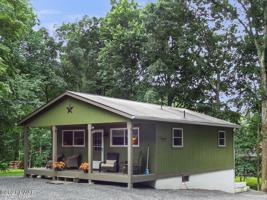 102 Sandstone Ct