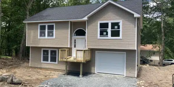 101 Daffodil Ct