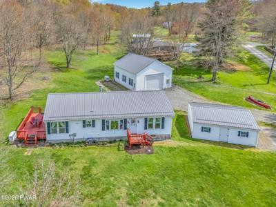 76 Meadowland Drive