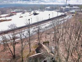 162 Powderhorn Dr