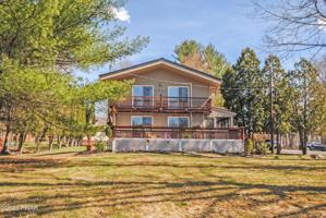 1964 E Lakeview Dr