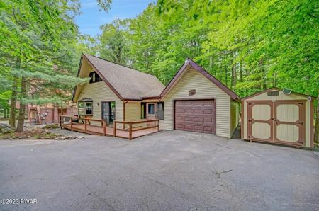 3949 N Fairway Dr
