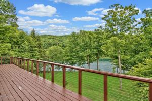 43 River View Rd