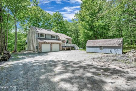 14 W Lakeside Drive