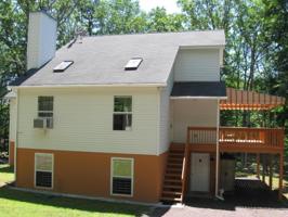 156 North Lake Dr