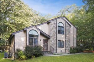 110 White Pine Dr