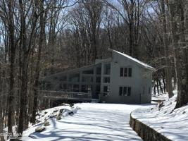 517 Canoebrook Drive