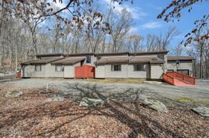 126 Units A & B Twin Rivers Rd
