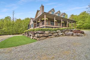 152 Heights Rd