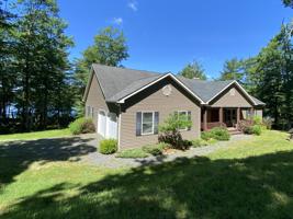 817 Twin Lakes Rd