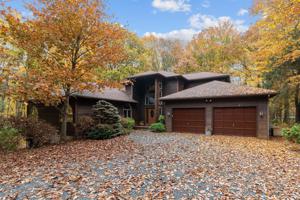 800 Overlook Ct