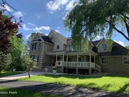 102 Basswood Dr