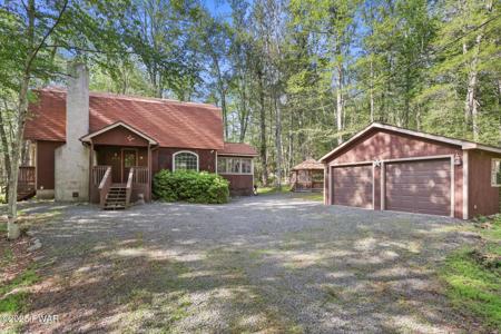 83 Oak Circle