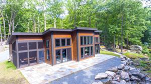 93 E Shore Dr
