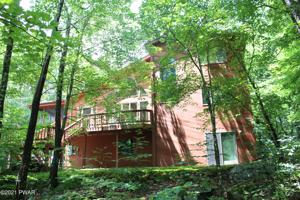 104 Whippletree Ln