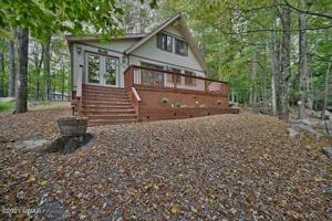70 Woodridge aka Lot 740 Dr