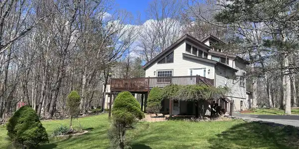 106 Buttercup Terrace