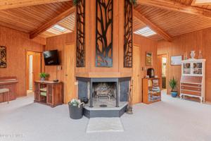 802 Aspen Court