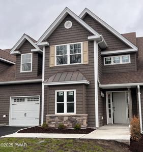 102 Braeburn Path