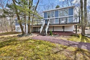 109 Horseshoe Ln
