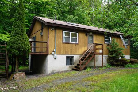 176 Parkwood Dr