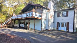 114 Redwood Ct