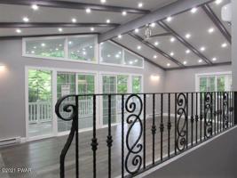 803 Hackamore Ct