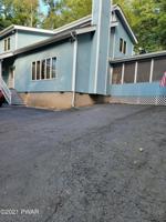 211 Stirrup Lane